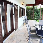 Sea View House I Dhílesi