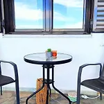 Vakantiehuis Sea View House I *